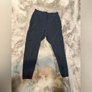 Athleta black cargo pants -Size 6